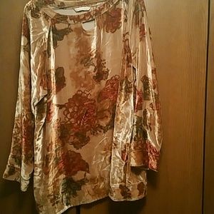 Soft Surroundings  pullover top